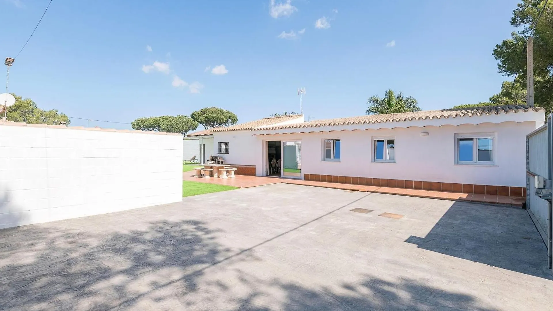Islas Marquesas I - Villa With Private Pool Novo Sancti Petri Spain